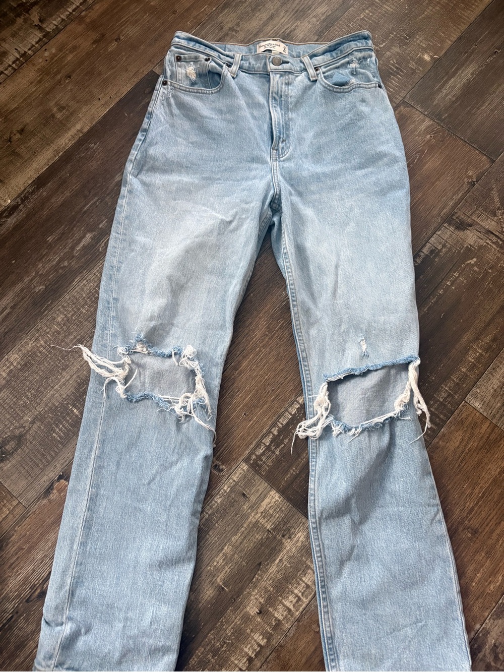 Abercrombie & Fitch Light Wash Straight Leg Distressed Jeans 8R
